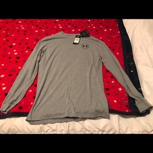 Medium NWT UA freedom longsleeve shirt